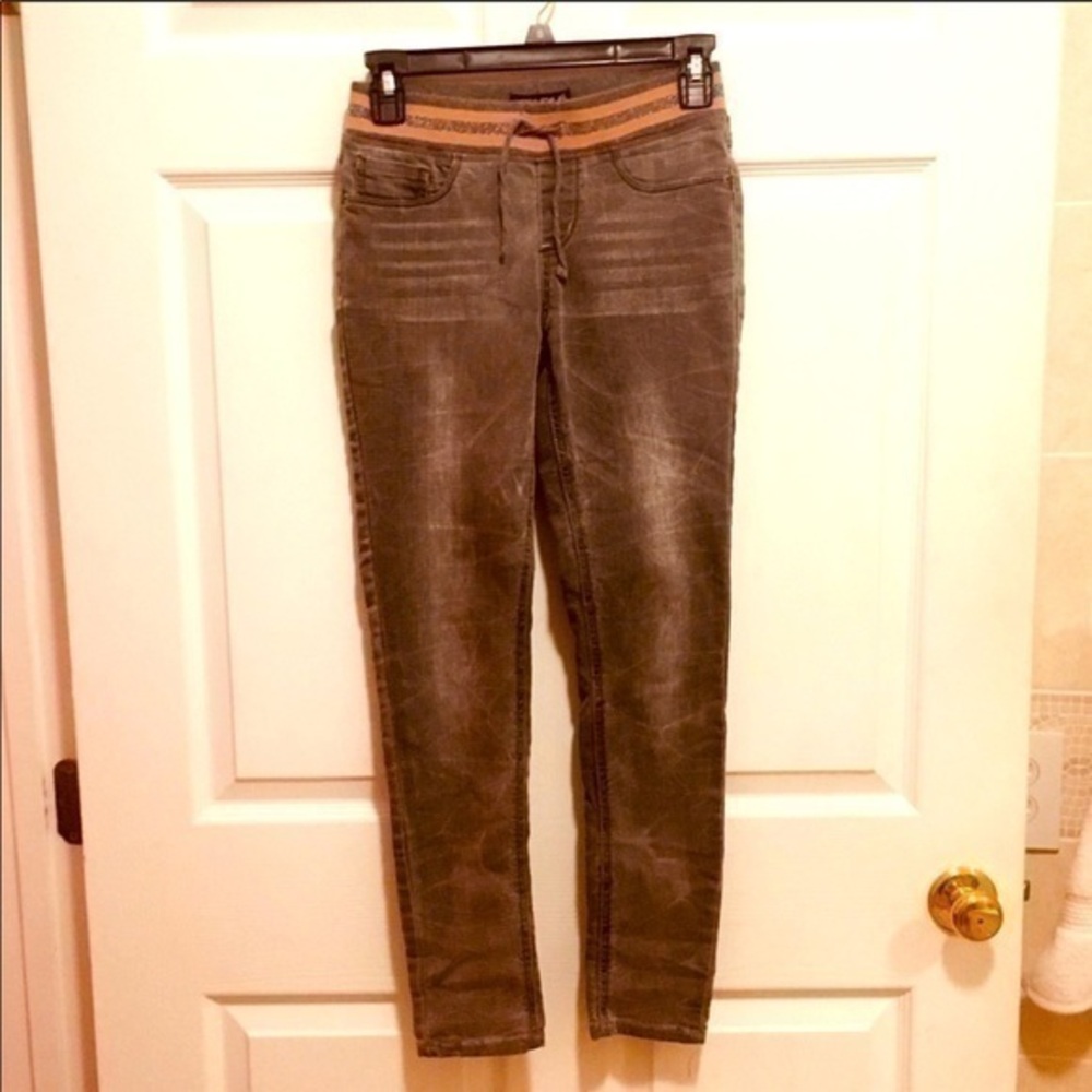 Imperial Star Pull on Jeans size 12